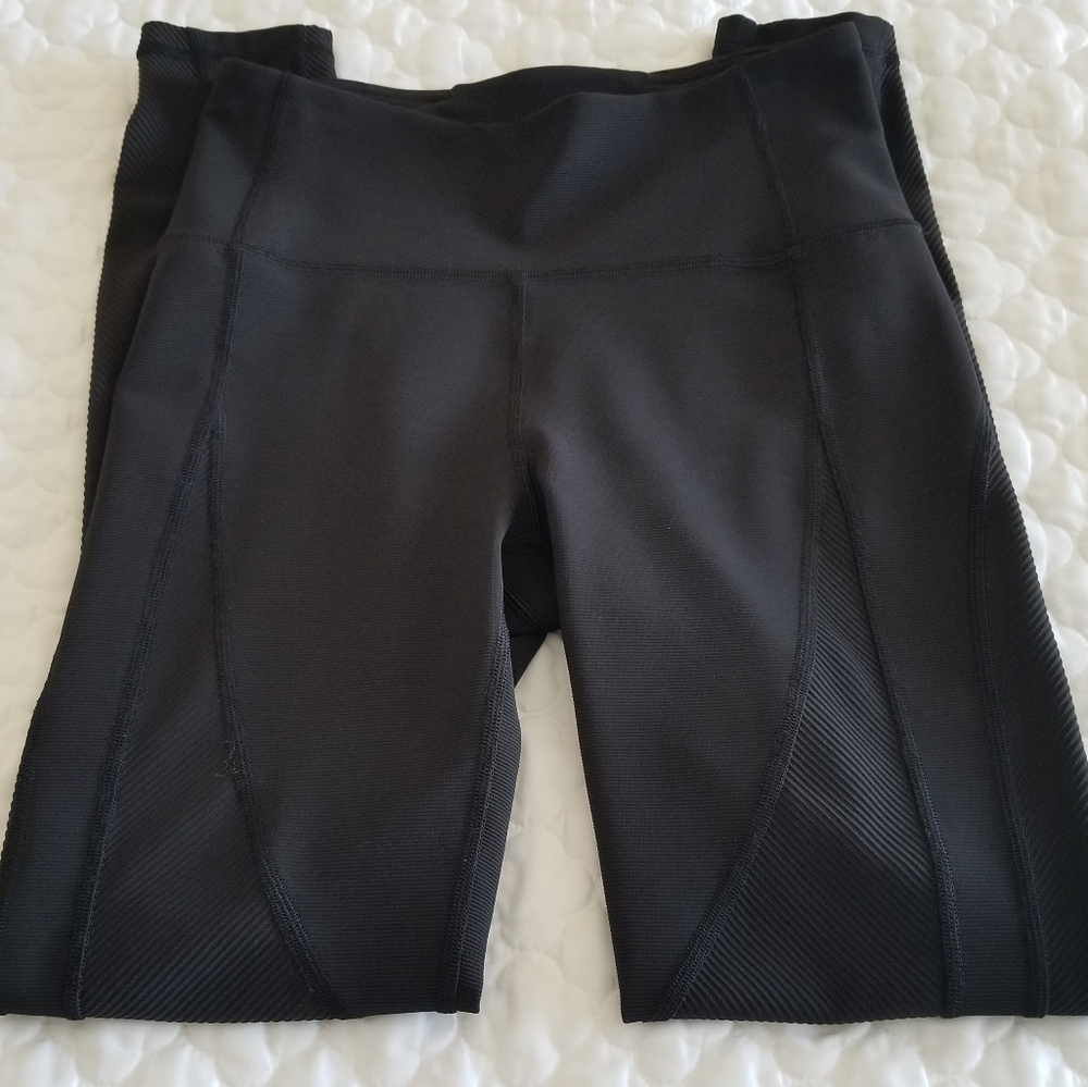EUC-Lululemon Wunder Under HR Tight- Ribbed